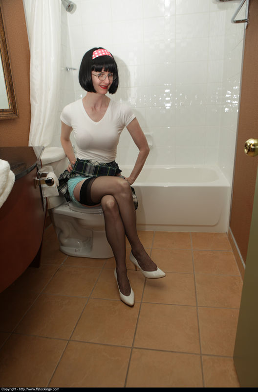 ffstockings upskirt